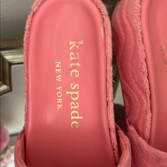 Kate Spade Pink Quilted Sandals - Picture 9 of 11
